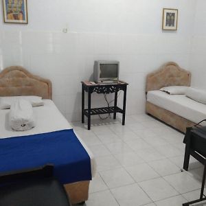 EXPRESS O 91176 Hotel Puri Gandaria